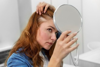 Căderea părului - Cauze și Remedii pentru prevenirea alopeciei
