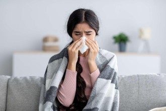 Diferența dintre răceală și gripă. Cum recunoști simptomele și ce trebuie să știi despre fiecare